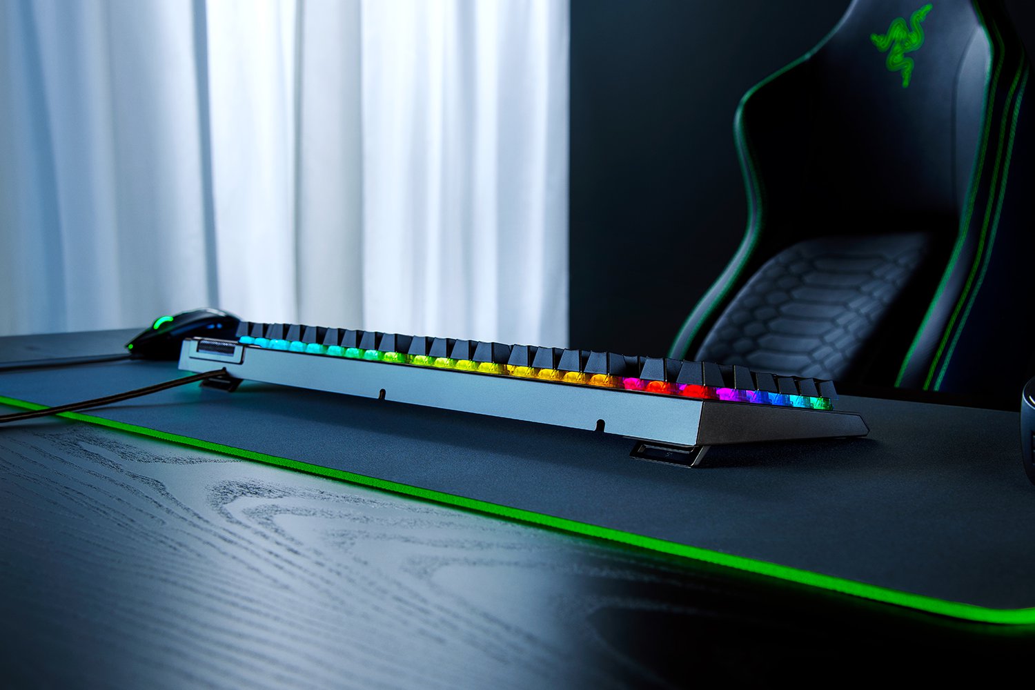 BLACKWIDOW V4 X GAMING KEYBOARD GREEN SWITCH