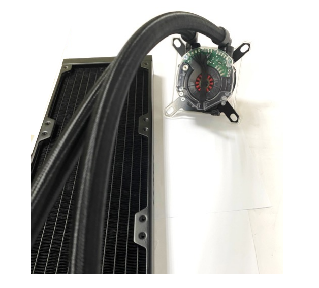 LIAN LI GALAHAD II TRINITY LCD 280 AIO WATER COOLING WHITE thumbnail 3